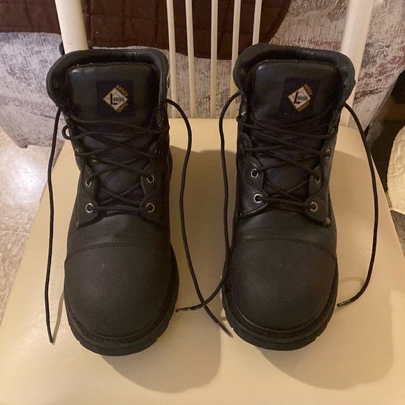 Men Safety LeHigh Thinsulate Utra Shoes ~ Size 9D - Picture 1 of 8